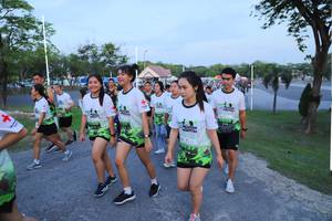 BIB: 
                            <button type="button" onclick="openModal(3629963)" class="btn btn-primary btn-sm float-right btn-popup" data-toggle="modal" data-target=".modal-high-quality">
                        <i class="fas fa-shopping-cart"></i> Add to Cart
                    </button>
                                            <button type="button" onclick="isThisMe(3629963, true)" class="btn btn-success btn-sm float-right btn-popup btn-isme hidden" data-toggle="tooltip" data-placement="bottom" title="นี่คือรูปของคุณใช่ไหม คลิกที่นี่เพื่อเอาเข้าอัลบั้ม">
                        <i class="fas fa-plus"></i> Add to album
                    </button>
                    <button type="button" onclick="isThisMe(3629963, false)" class="btn btn-warning btn-sm float-right btn-popup btn-isnotme hidden">
                        <i class="fas fa-ban"></i> Remove from album
                    </button>